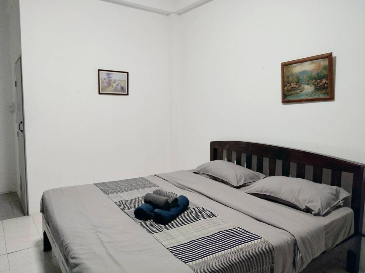 The Shire Guesthouse Chiang Mai Esterno foto